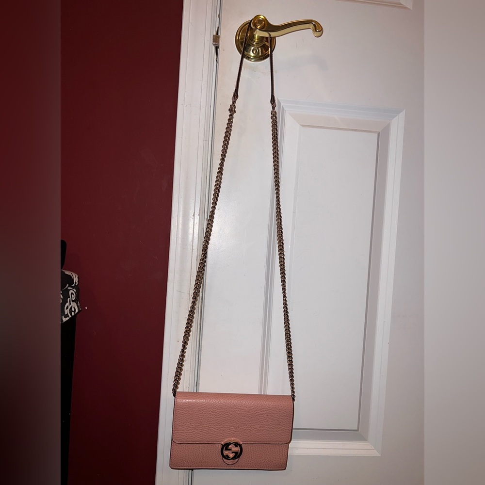 Gucci Wallet on Chain (WOC) Crossbody Bag - Picture 6 of 6